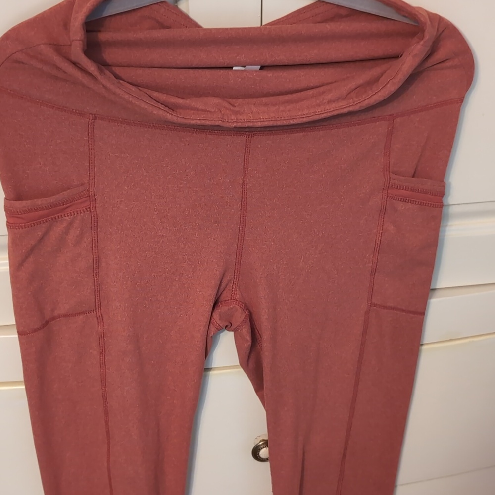 Ebb & Flow Rust Color Leggings - Picture 4 of 4
